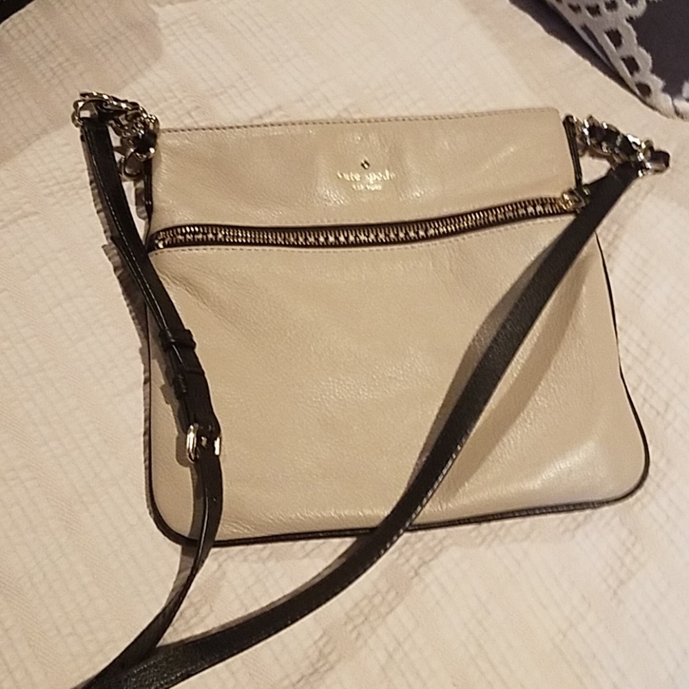 Kate Spade Crossbody Leather bag